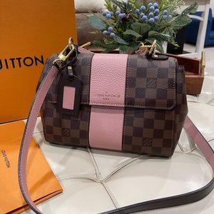 Used Bond street LouisVuitton shoulder bag